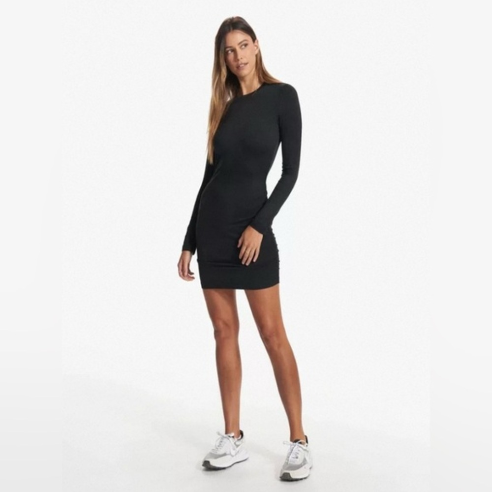 New Vuori Women Long Sleeve Halo Essential Dress Size M Black